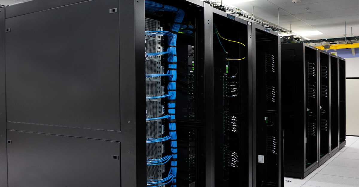 cabeamento-estruturado-em-fibra-optica-para-data-center